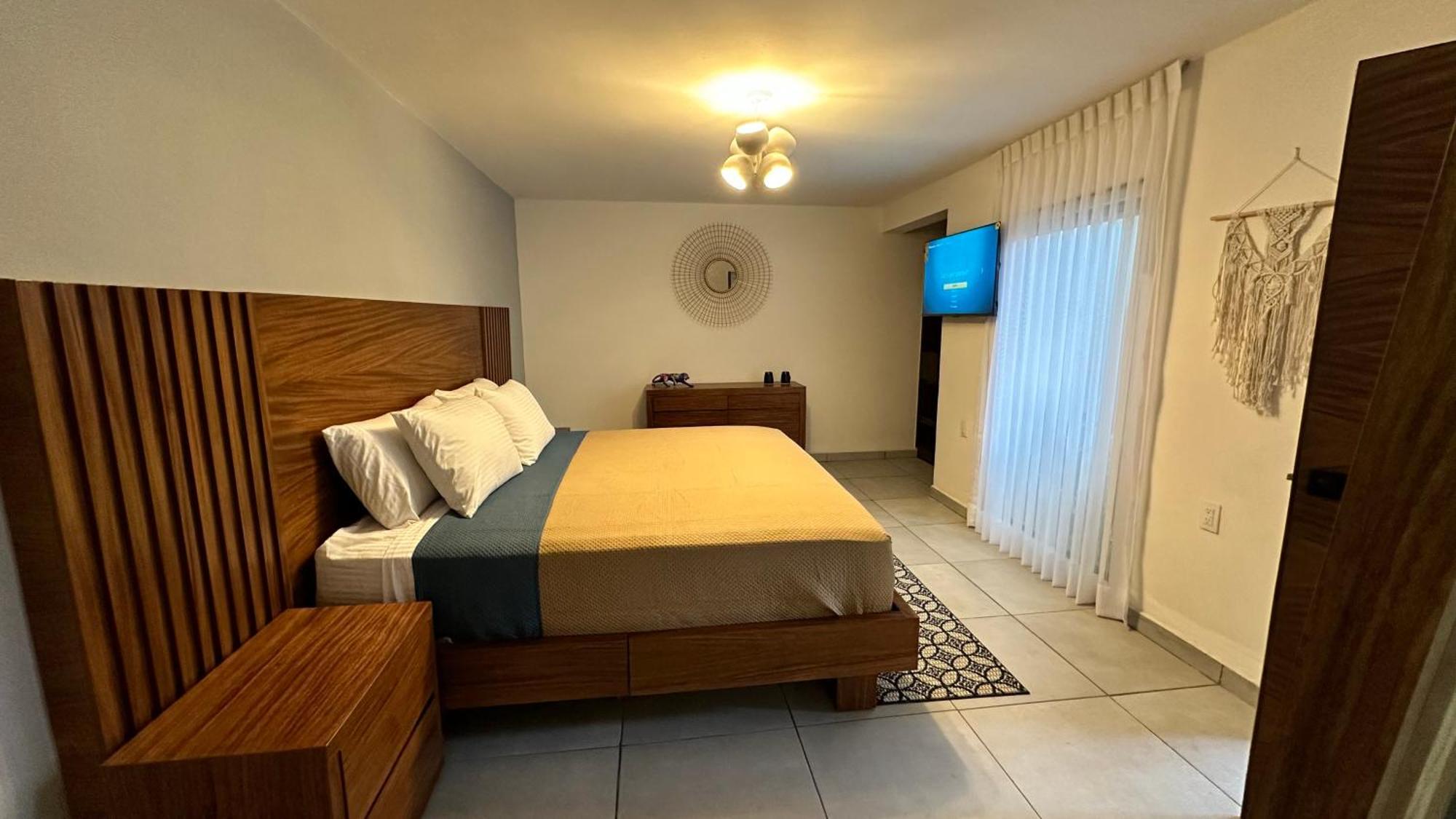 Hotel Boutique Villa Escondida, A Pasos De Lo Mejor En Tlaquepaque Εξωτερικό φωτογραφία