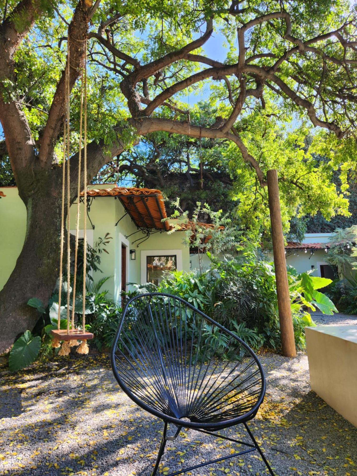 Hotel Boutique Villa Escondida, A Pasos De Lo Mejor En Tlaquepaque Εξωτερικό φωτογραφία